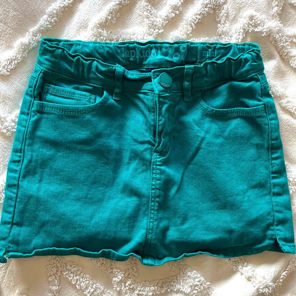 Size 7 Gap kids Teal mini skirt